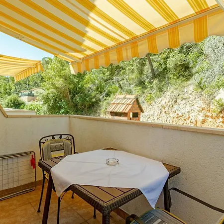 Apartman By The Sea Cove Vela Stiniva, Hvar - 14511 Zastrazisce