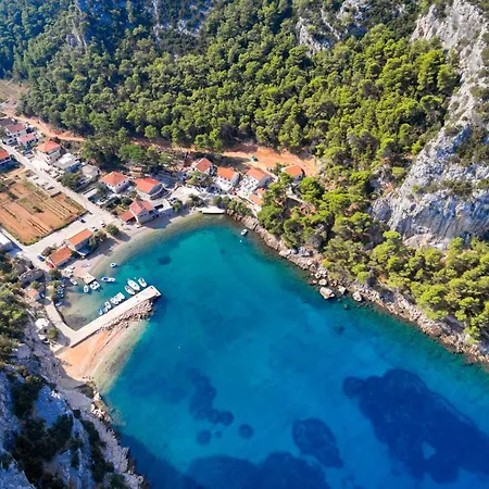 By The Sea Cove Vela Stiniva, Hvar - 14511 Zastrazisce